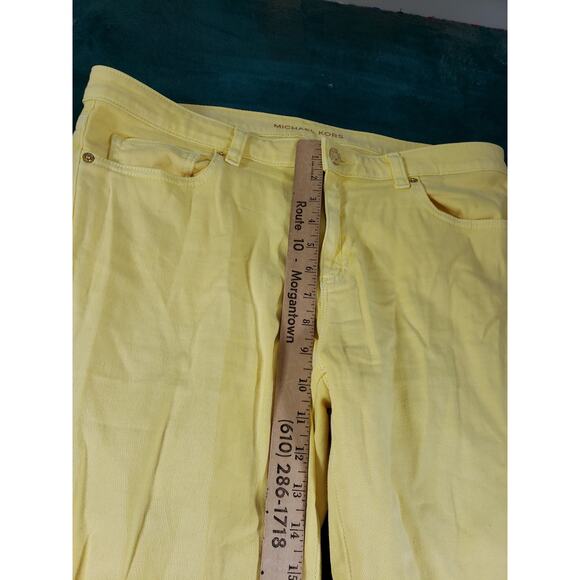 Michael Kors Jeans Size 12 Womens Yellow Pants Denim Logo Mid Rise Izzy Skinny - Picture 7 of 13
